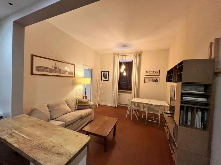 Colosseum Apartment - Your Cozy Roman Escape Exterior photo